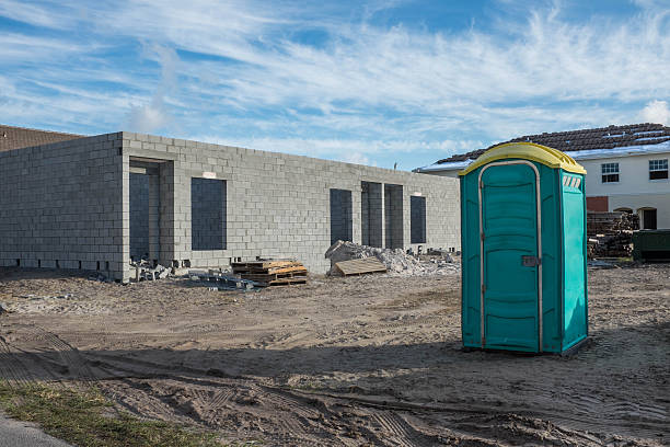Best Portable bathroom rental  in Eleanor, WV
